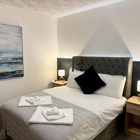 Coastal Park Accommodation Llanelli Ngoại thất bức ảnh