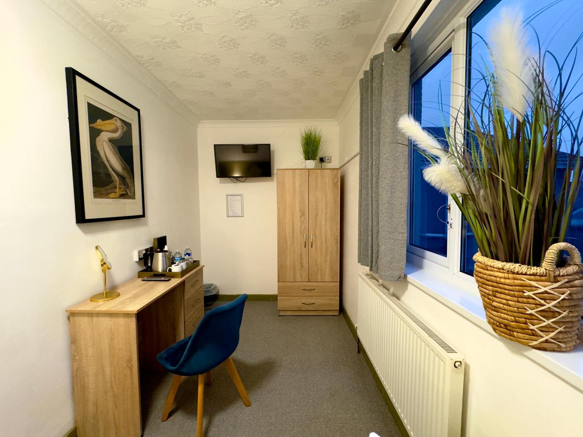 Coastal Park Accommodation Llanelli Ngoại thất bức ảnh